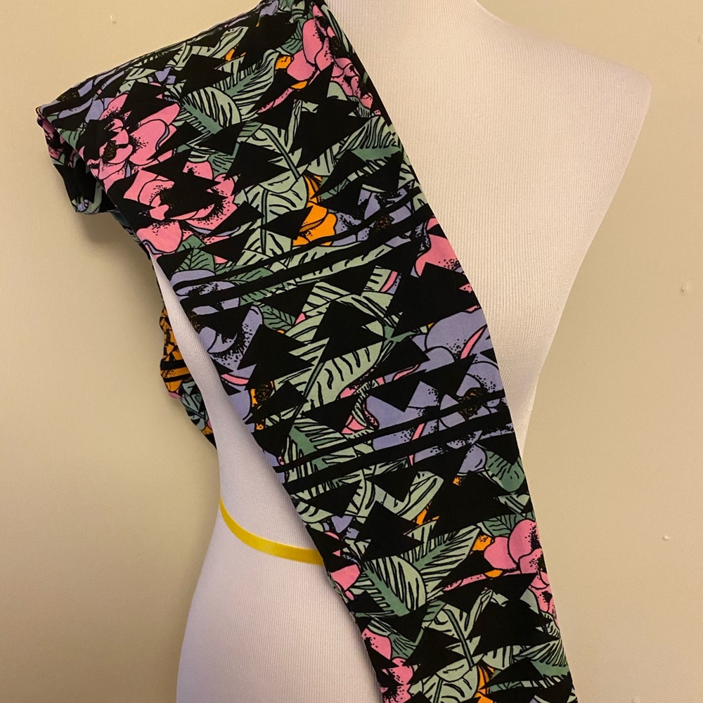 Lularoe TC Leggings